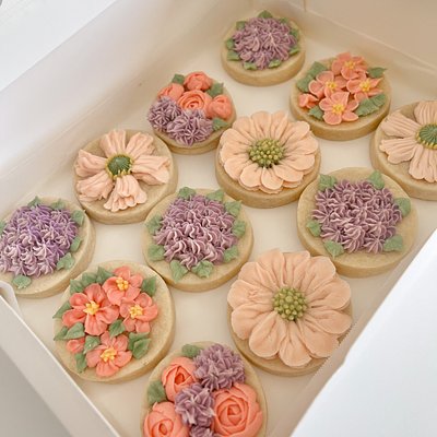 Floral Cookie Box (12 pcs)