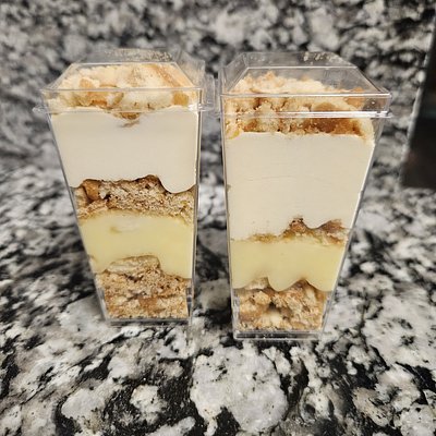 Mini Banana Pudding Shooters