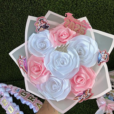 GRAD Bundle 🎗️🎓💐