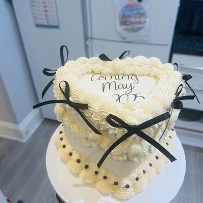 Vintage Heart Cake 