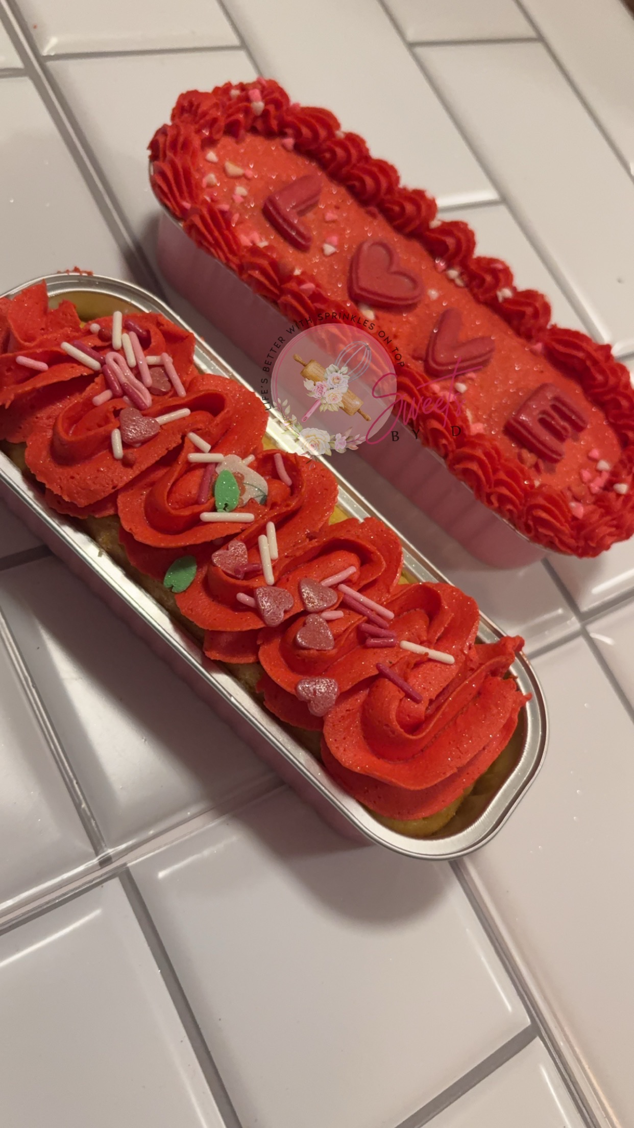 Tin Cakes 