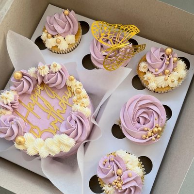 Bento Cake + 5 Cupcakes (for 10-12pp)