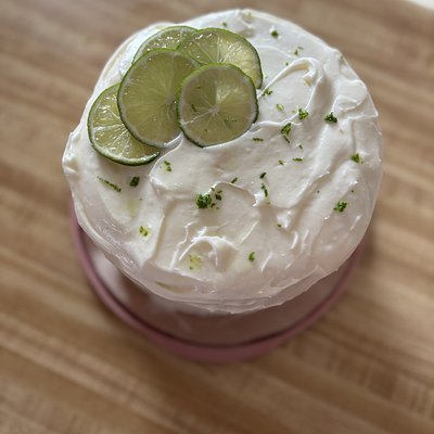 GF Round Multi-Layer Cake