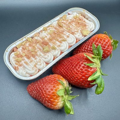 Strawberry Cake