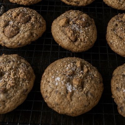 Brown Butter Praline Cookies - 4 Pack 
