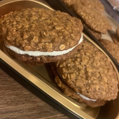 Oatmeal Cream Pie