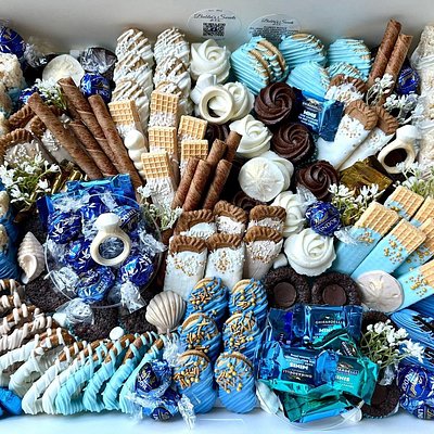 XL Deluxe Charcuterie Box 