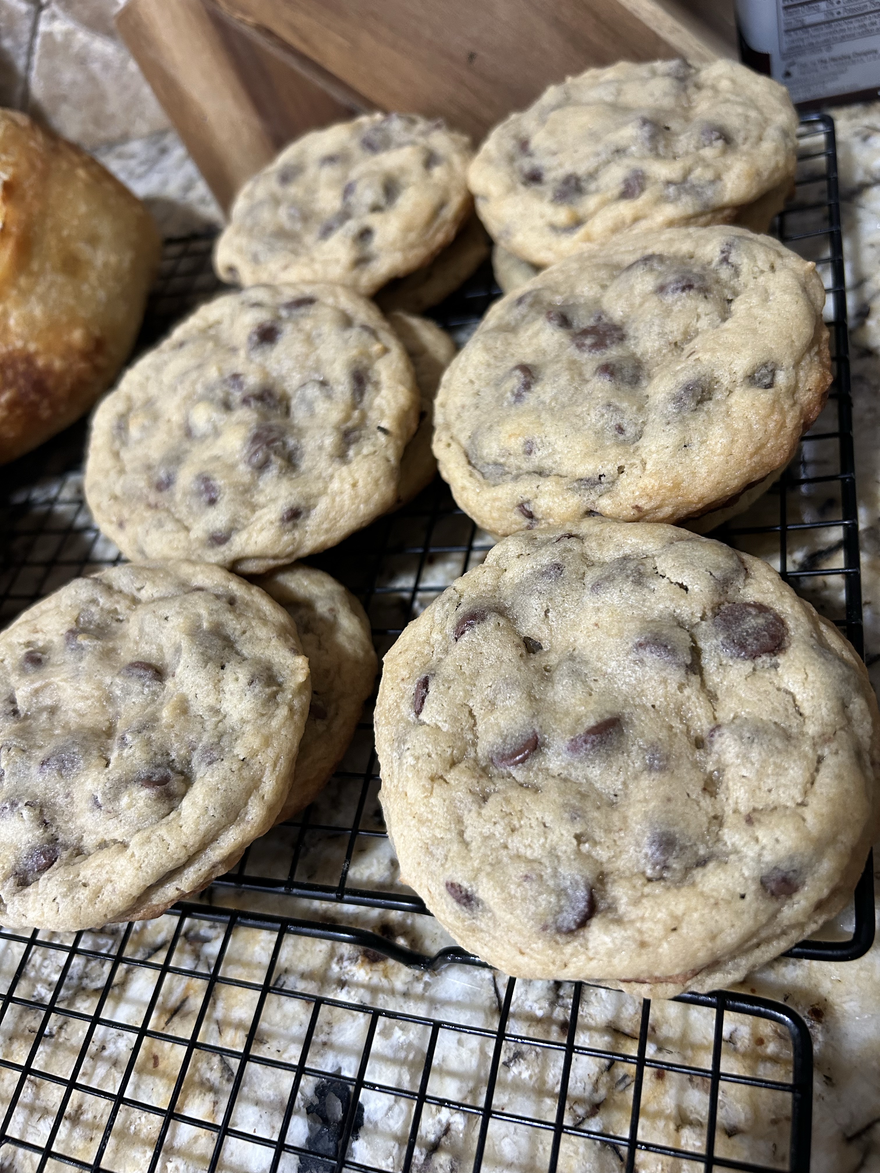 Chocolate Chip Sourdough Cookies (12)