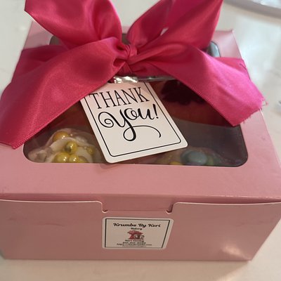 Mini Bundt Gift Boxes- 4 Bundts 