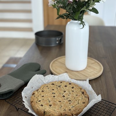 Cookie cake