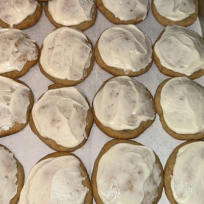 6 Frosted Banana Cookies
