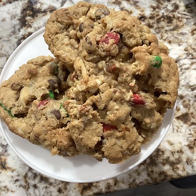 6 Christmas Cowboy Cookies 