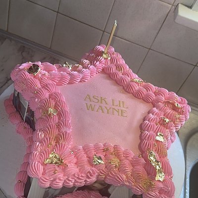 Star Shaped Cake + Pictures