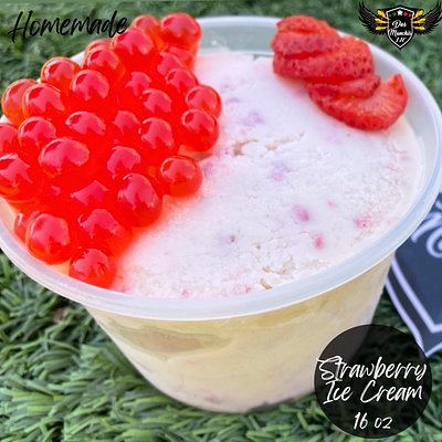 16oz Homemade Strawberry Ice Cream 