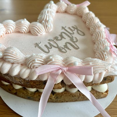 10” Round Or Heart Shaped Double Tiered Cookie Cake 