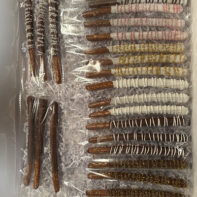 Dipped Pretzel Rods