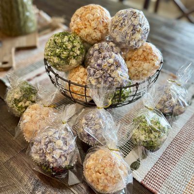 Small Popcorn Balls (10-pack)