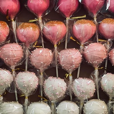 Dozen Cake Pop