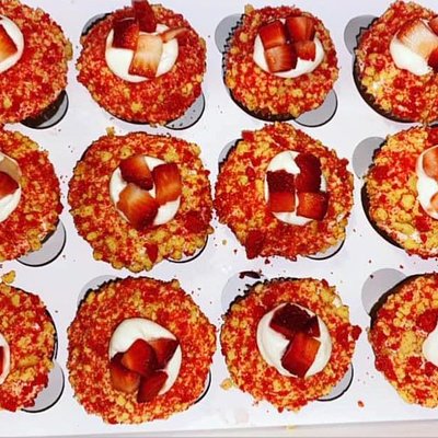 Cupcakes (Per Dozen)