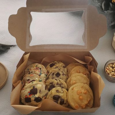 Assorted Cookie Box