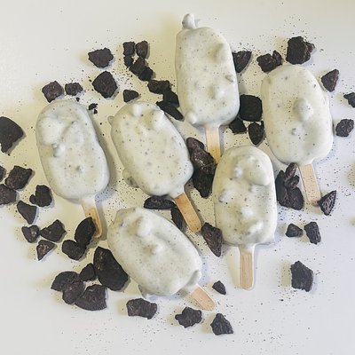 Cookies And Cream Cakesicles