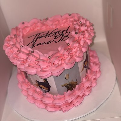 Heart Cake ( 6in ) Short 