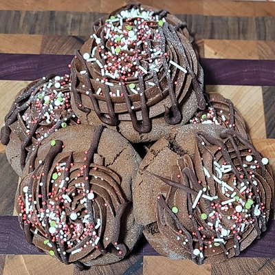 Deluxe Oreo Stuffed Chocolate Cookie
