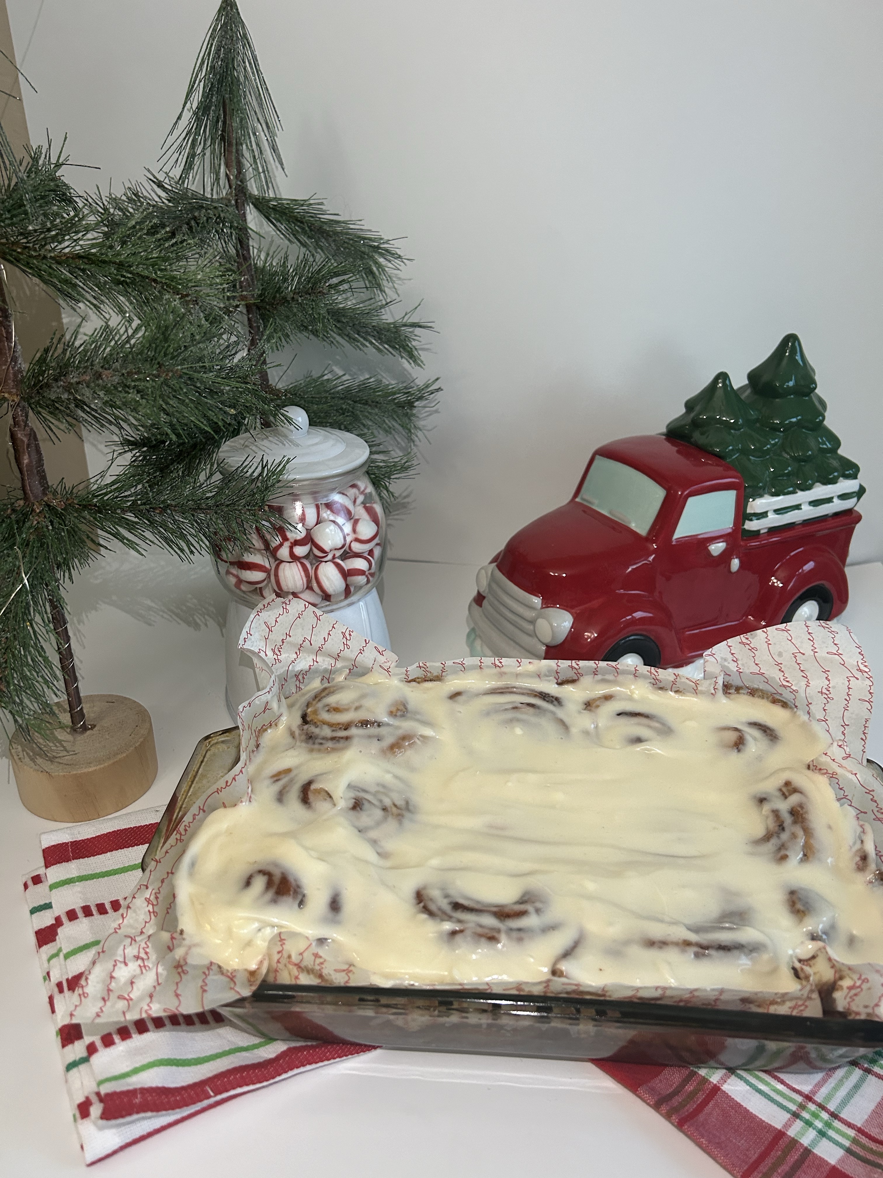 1 Dozen Cinnamon Rolls