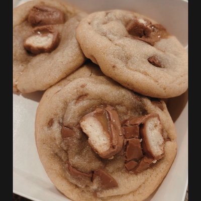 Twix Chocolate Chip Cookie