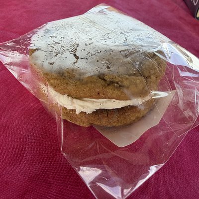 Oatmeal Crème Cookies - Each