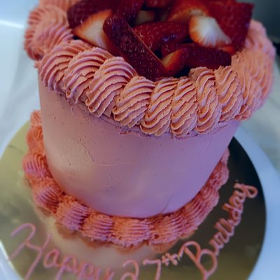 8in Traditional Cake