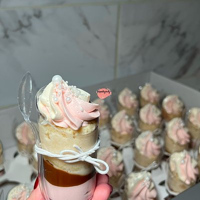 Custom Cake Shooters 