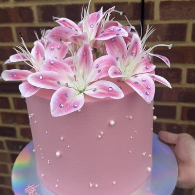     Diamanté Bloom Cake  