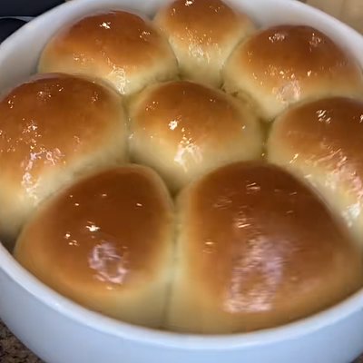 Dinner Rolls (dozen)