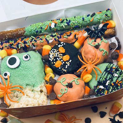 Halloween Treat Box Large 💀