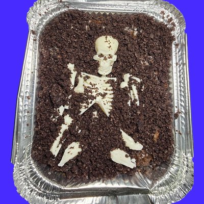 SEASONAL: Graveyard Cake