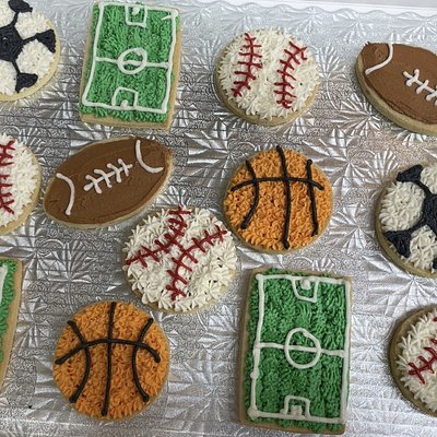 I Dozen Buttercream Iced Sugar Cookies 