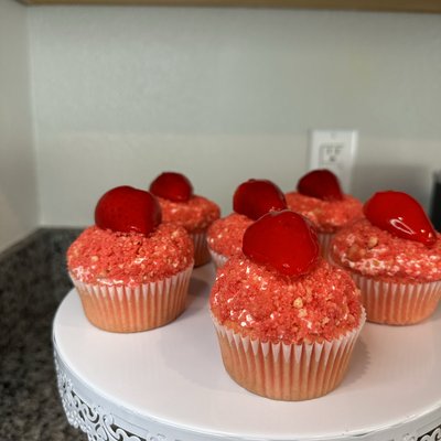 Strawberry Shortcake Cupcakes - 12 Count 