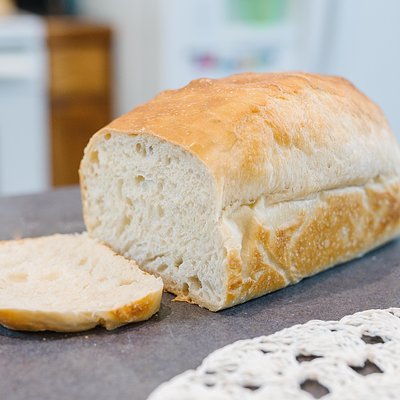 Pre-Sliced Sourdough Sandwich Bread 