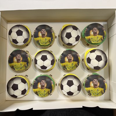 Soccer Cupcakes 