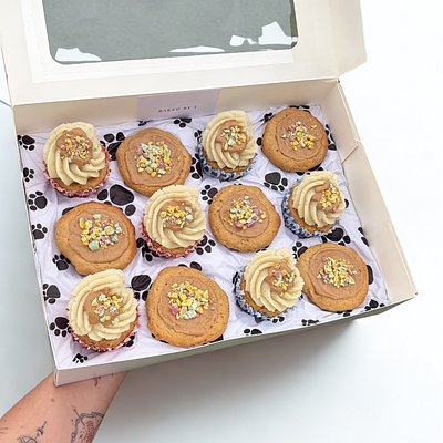 Pupcake x12