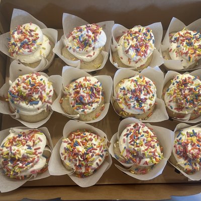 Vegan Vanilla Cupcakes