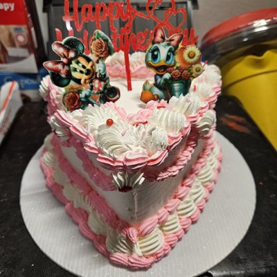 9in Heart Cake With Image