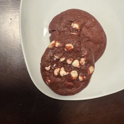 Red Velvet White Chocolate Chip Cookies 