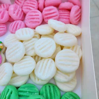 Cream Cheese Mints