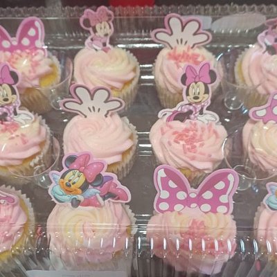 Basic 12ct Cupcakes