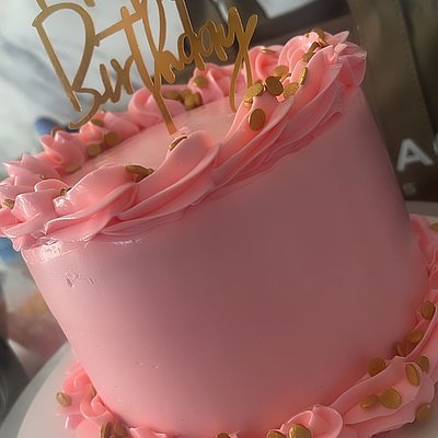 6in Custom Round Cake