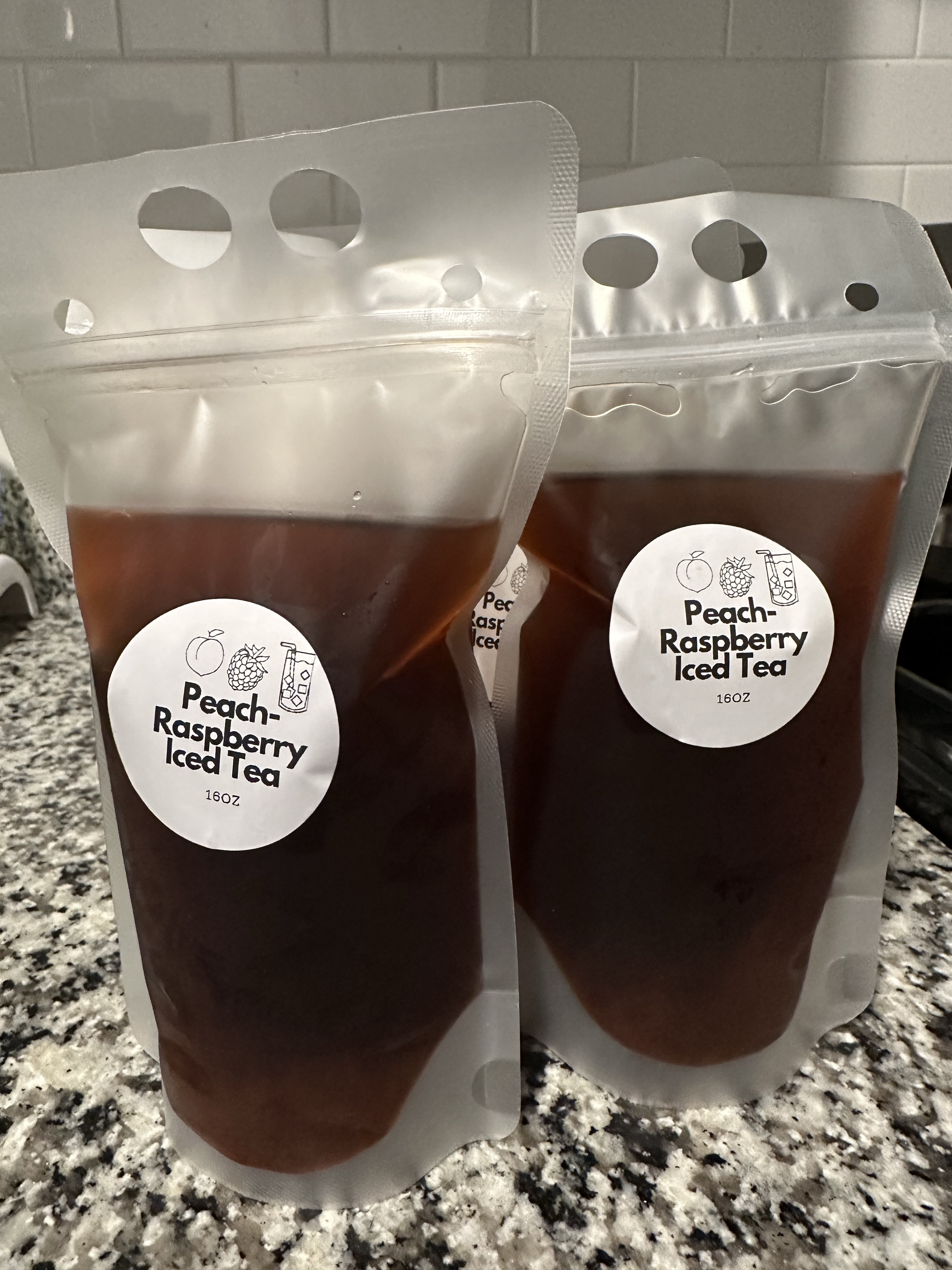Peach-Raspberry Iced Tea 