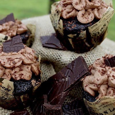Death by Chocolate Gourmet Cupcakes 1/2 Dozen