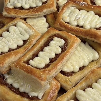 Pumpkin Cream Cheese Danishes 